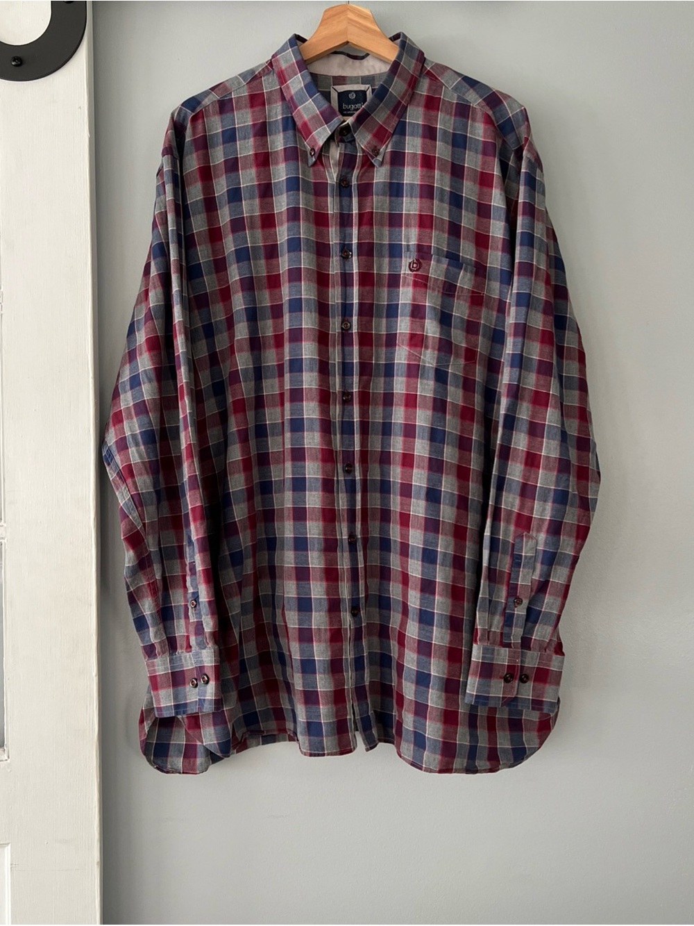 Bugatti Men's Plaid Button-Down Shirt in Red and Blue